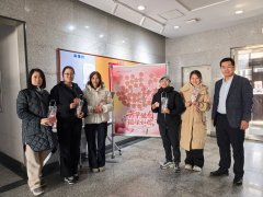 <strong>本次勾当不只让女教职工们正在忙碌的工</strong>